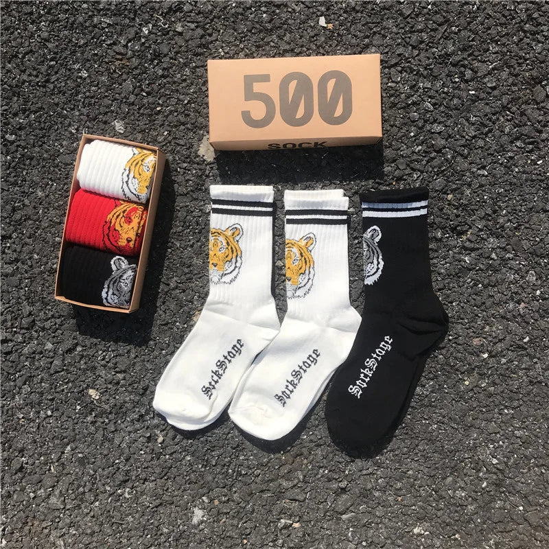 3 Pair/Box Fashion Socks Men New Spring Tiger Printing Red Amulet Stripe Sports Basketball Crew Socks Men's and Women's Socks